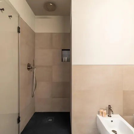 Popolo Design By Romeloft * Rome