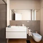 Popolo Design By Romeloft Roma