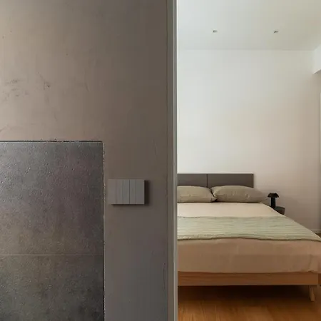 Popolo Design By Romeloft Rome